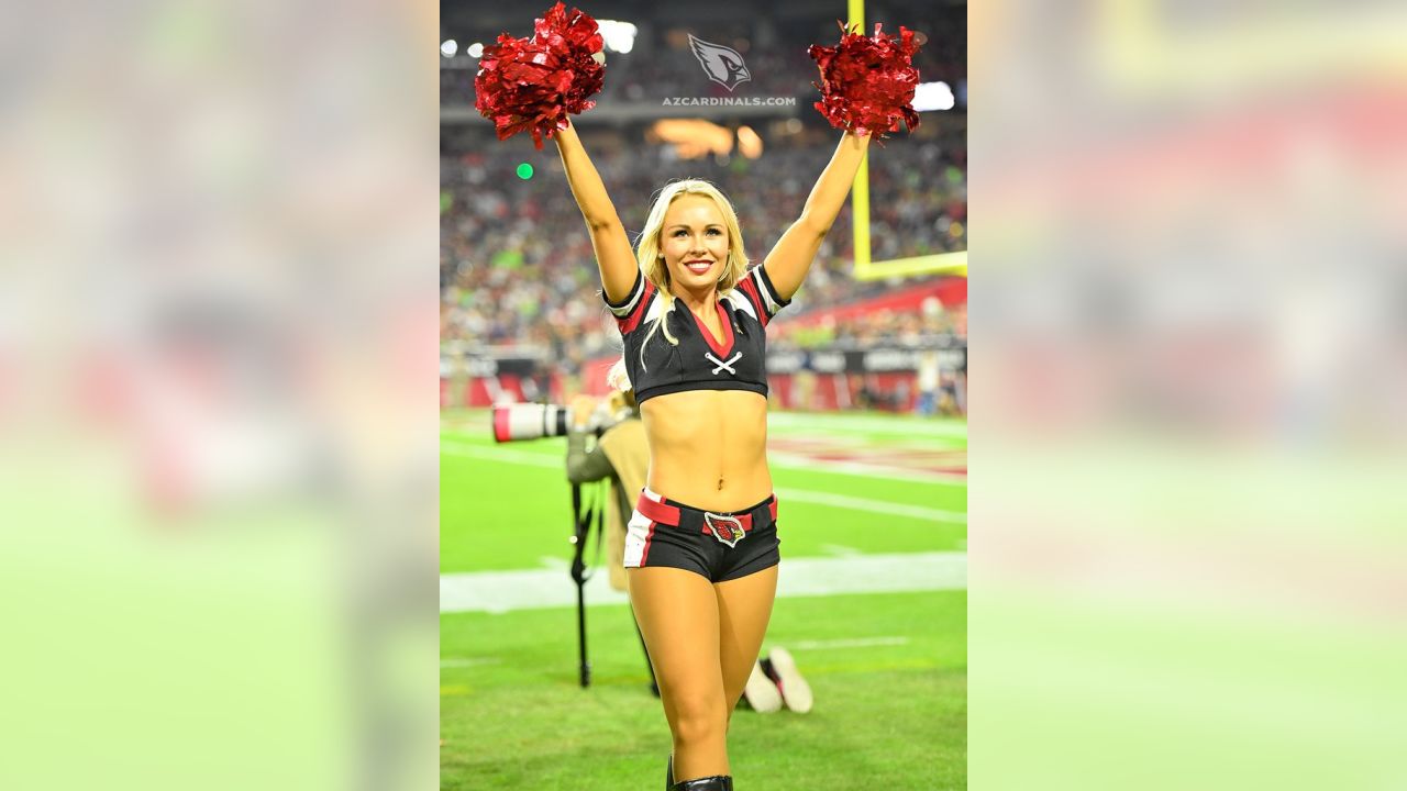 Cardinals Cheerleaders In Color Rush Uniforms