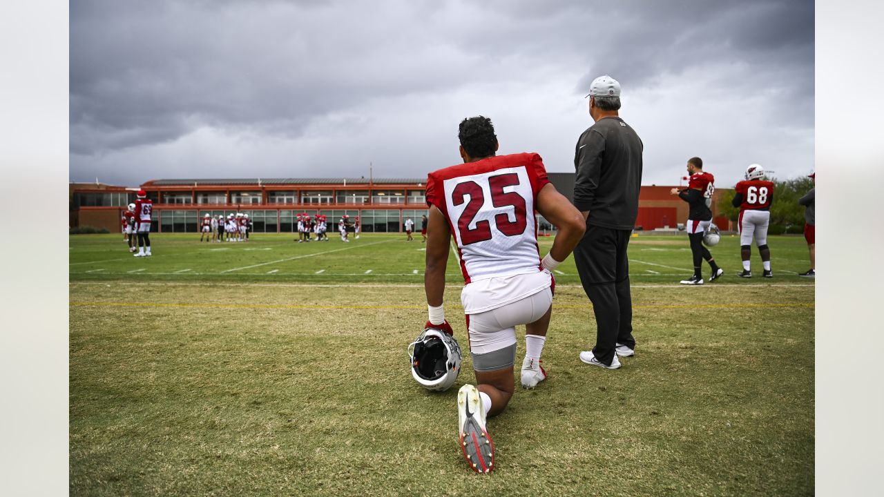 Arizona Cardinals defensive end J.J. Watt (99) in his three point stance  against the Tennessee Titans during the second half of an NFL football  game, Sunday, Sep. 12, 2021, in Nashville, Tenn. (