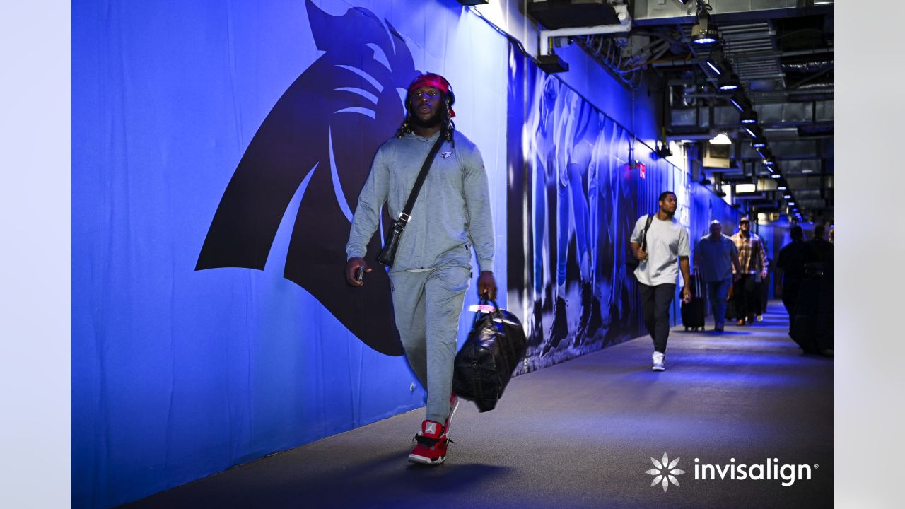 ARRIVAL PHOTOS: Cardinals Arrive For The Panthers Game