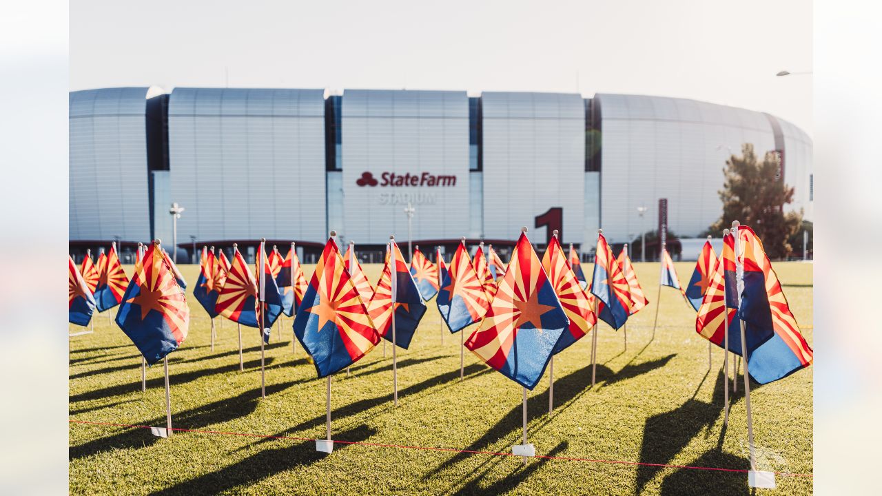 Arizona Cardinals support wellness day at House of Refuge in Mesa