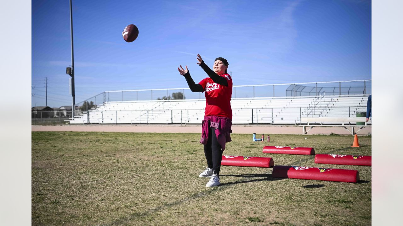 Jaguars host hispanic youth at NFL Play 60 Football Camp