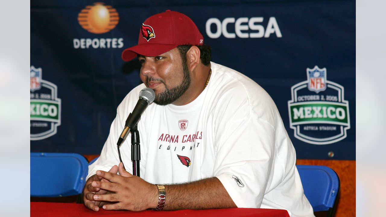 Oct 02, 2005; Mexico City, MEXICO; NFL FOOTBALL: Rolando Cantu of