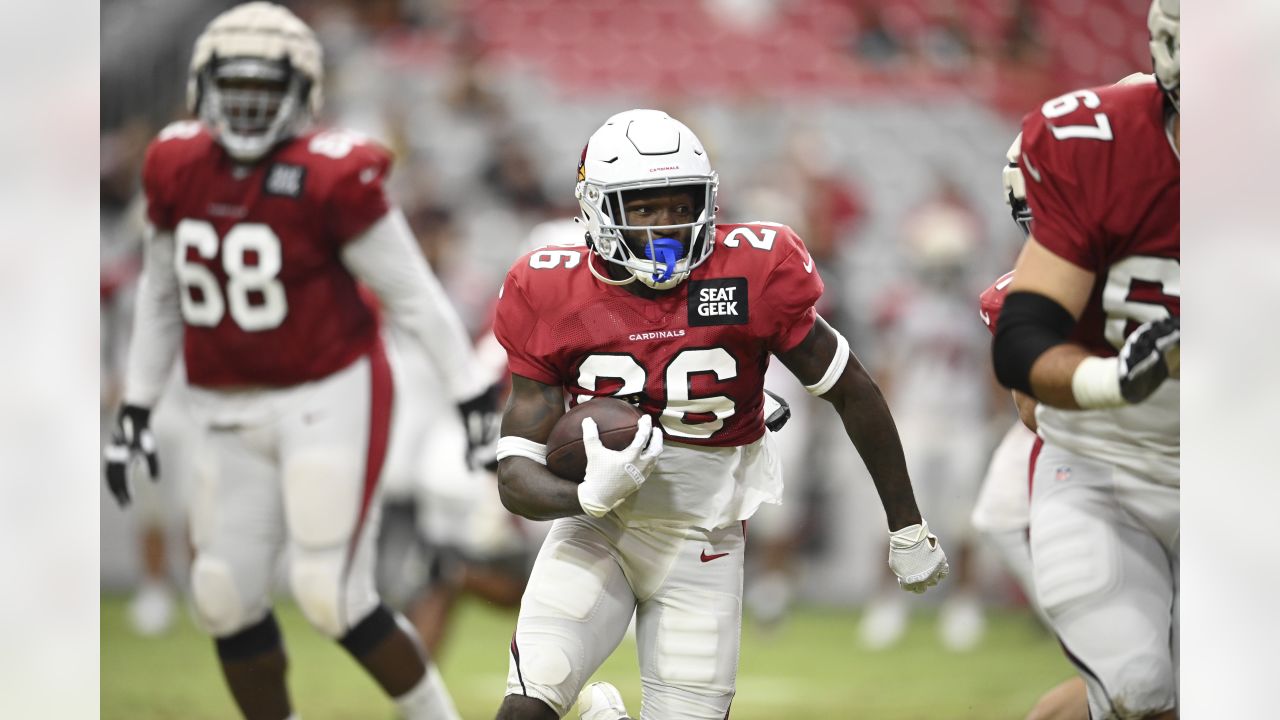 Cardinals star backer Isaiah Simmons growing comfortable with green dot