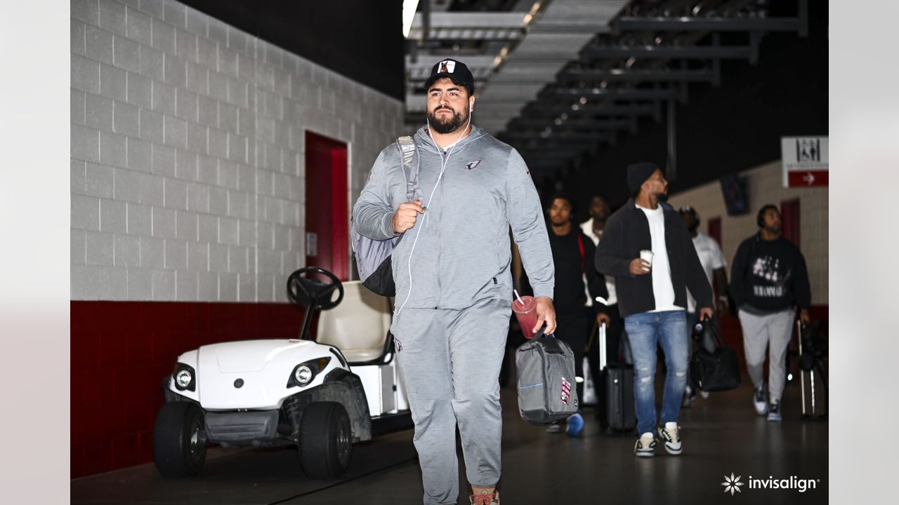 ARRIVAL PHOTOS: Cardinals Arrive For The 49ers Game