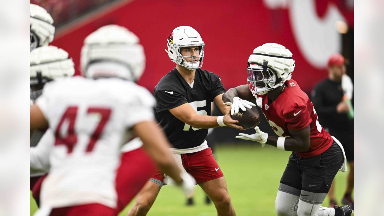 Cardinals Training Camp Battle: Clayton Tune vs Colt McCoy