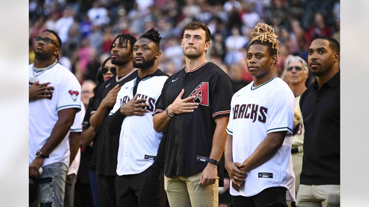 Paris Pitch Highlights Rookie Night At The Ballpark