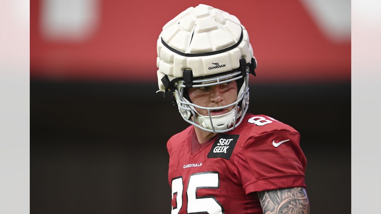 Arizona Cardinals' new road uniform turns heads: 'One of the best'