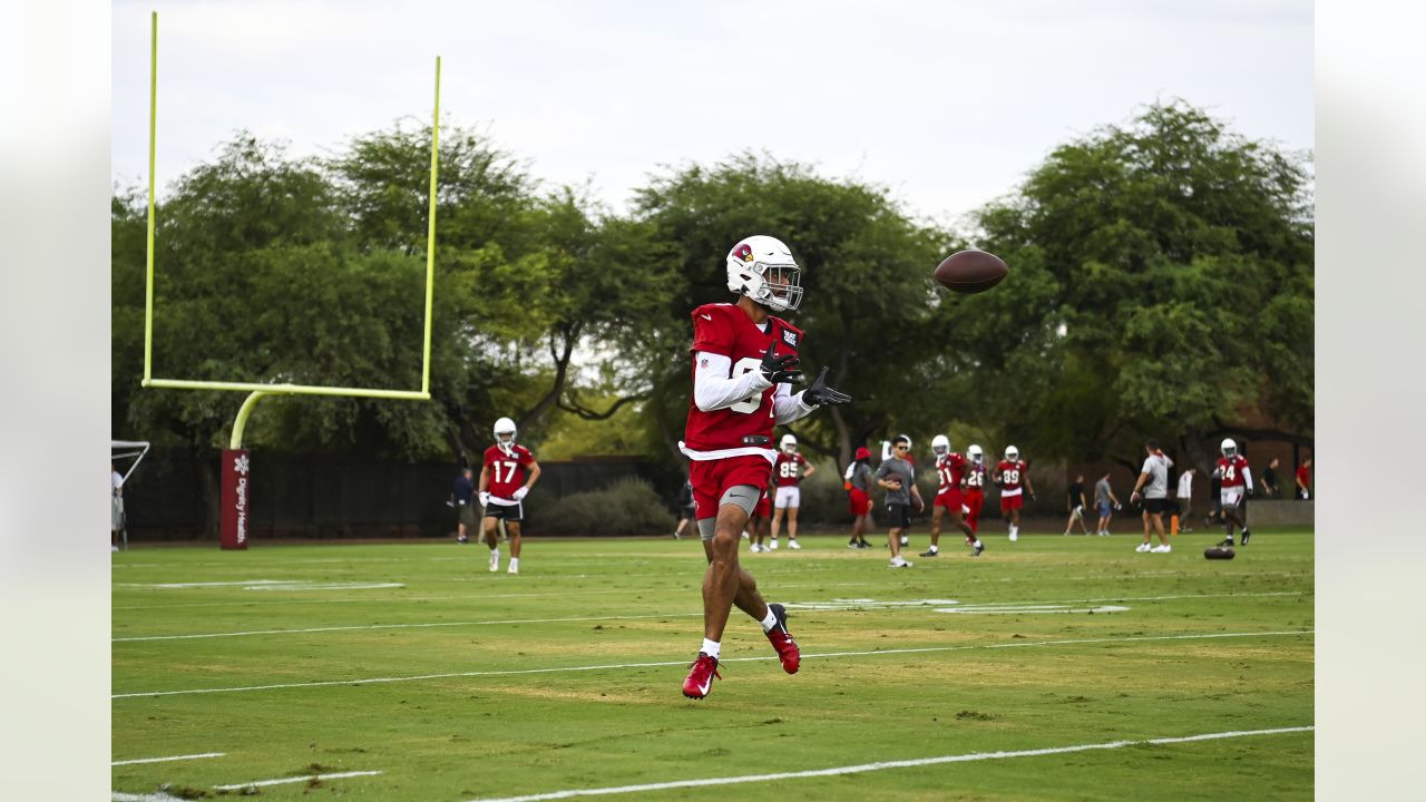 Cardinals cornerback Byron Murphy Jr. paying knowledge forward