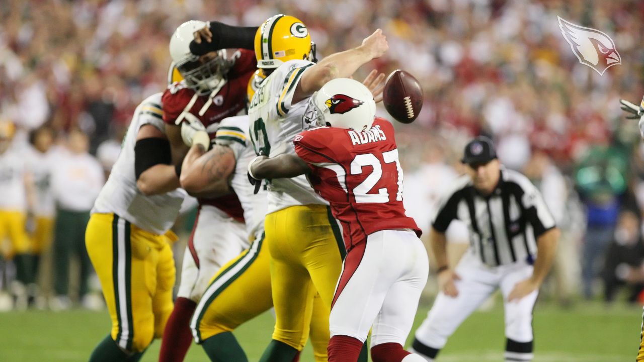 Aaron Rodgers is sacked and fumbles the ball to give up the game-winning score in the 2009 Wild Card round.