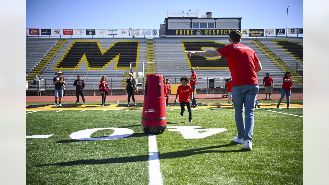 PHOTOS: State Farm Youth Football Camp