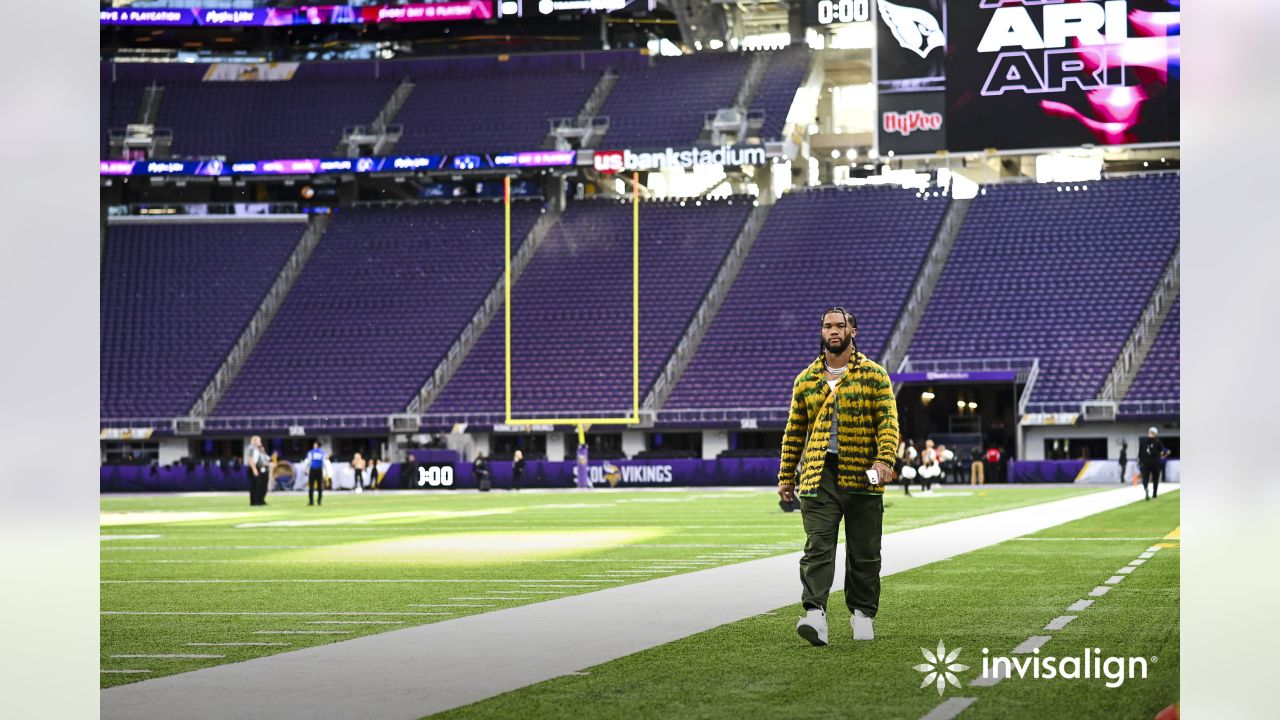 Packers arrive at U.S. Bank Stadium for Vikings game