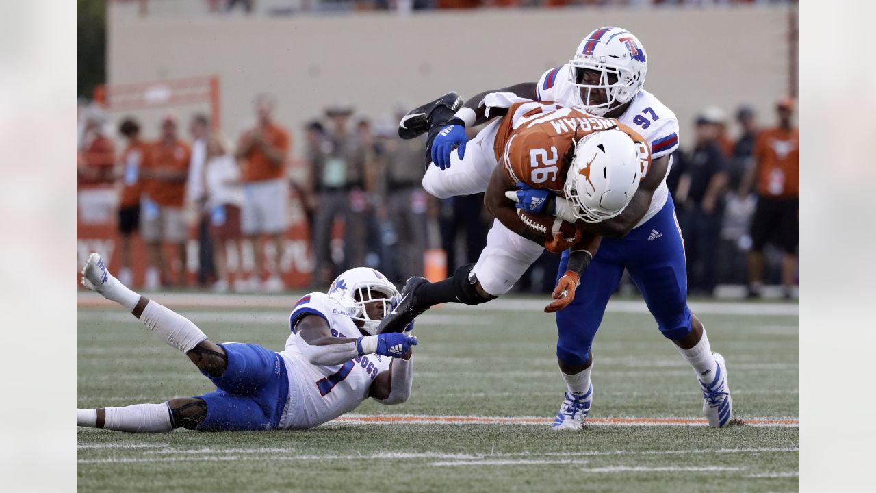 Cardinals' Leki Fotu appreciates lonely life of playing nose tackle