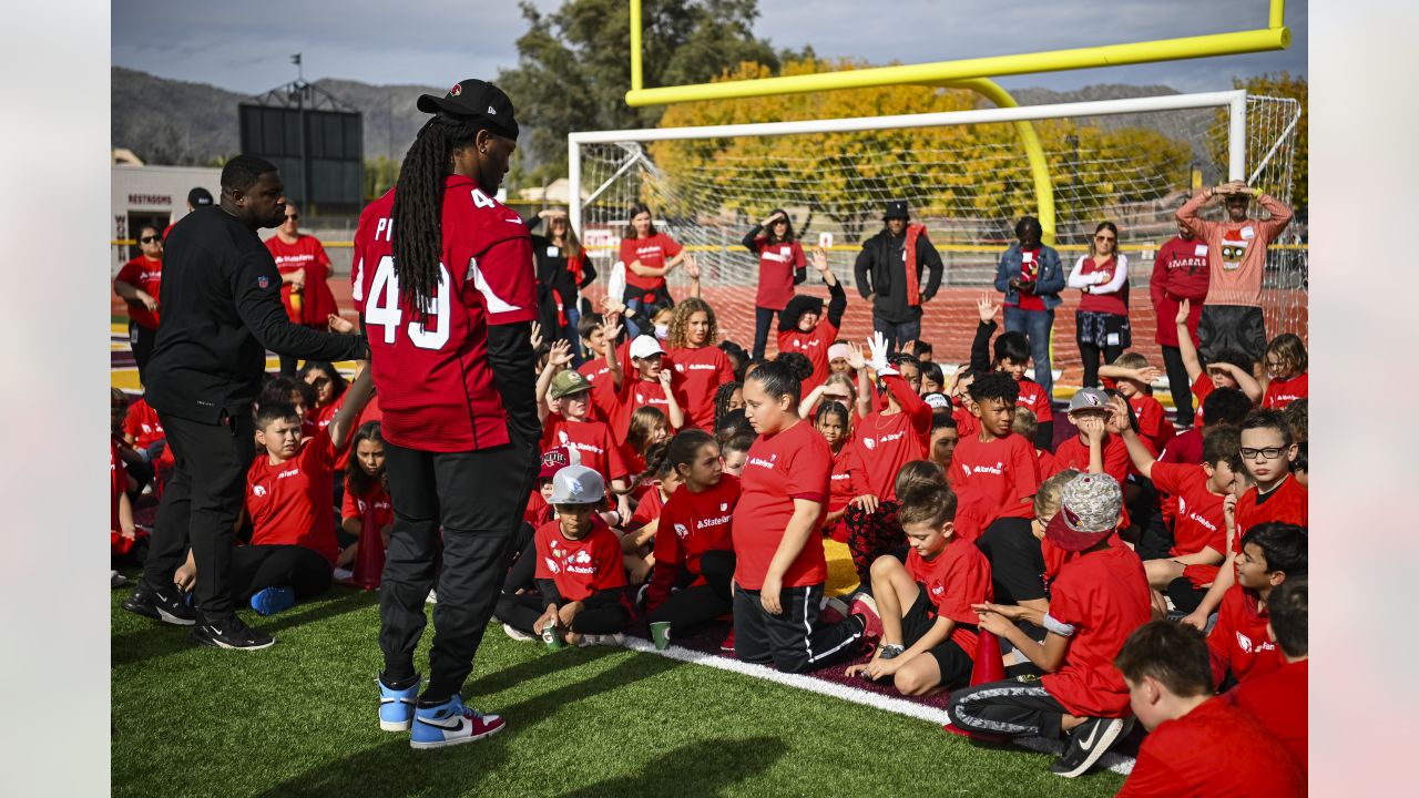 Arizona Cardinals bring joy to youngsters at football camp