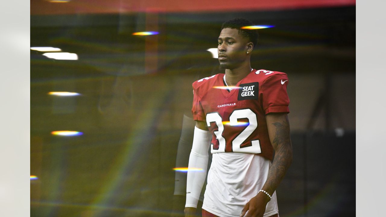 Arizona Cardinals safety Deionte Thompson (22) in action during an NFL  football game against the New York Jets, Sunday, Oct. 11, 2020, in East  Rutherford, N.J. (AP Photo/Adam Hunger Stock Photo - Alamy