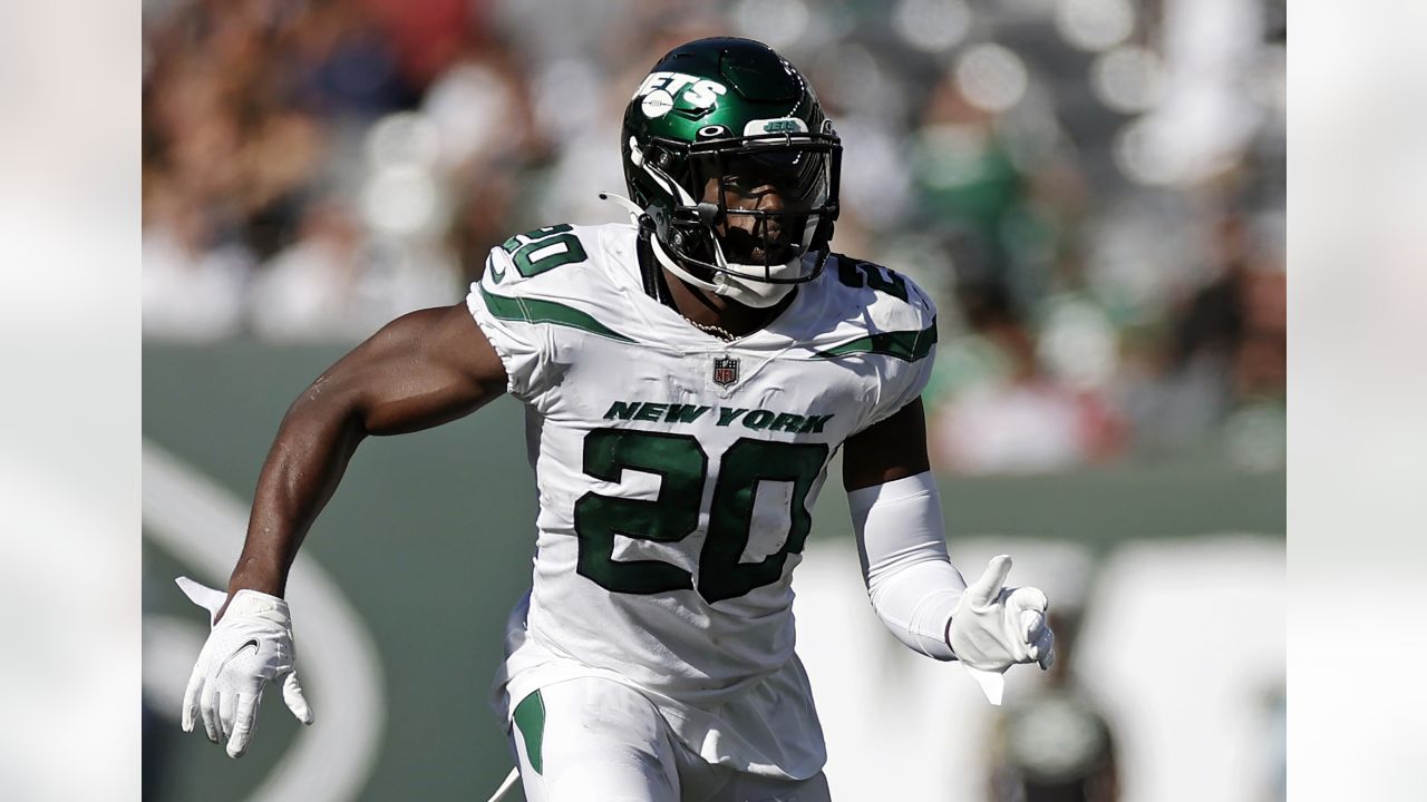 The case for bringing free agent safety Jayron Kearse to NY Jets