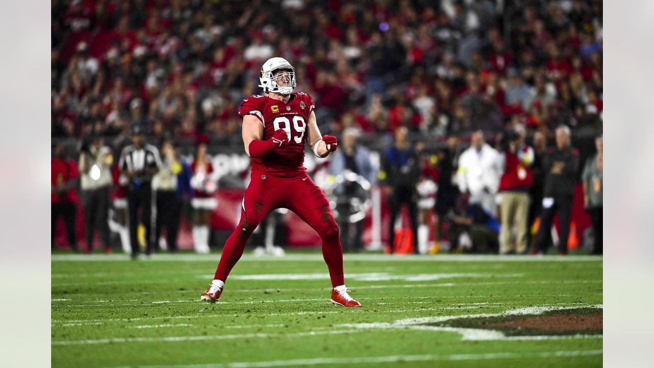 NFL Picks: Tampa Bay Buccaneers Heavy Favorites in Week 16 vs. Arizona  Cardinals - Sports Illustrated Arizona Cardinals News, Analysis and More