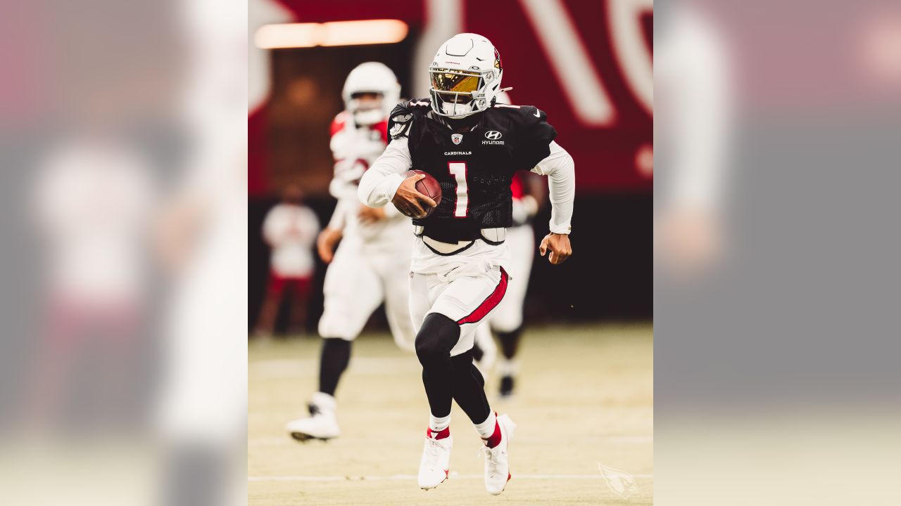 Catching Up with Arizona Cardinals Running Back Chase Edmonds Ahead of an  Uncertain NFL Season