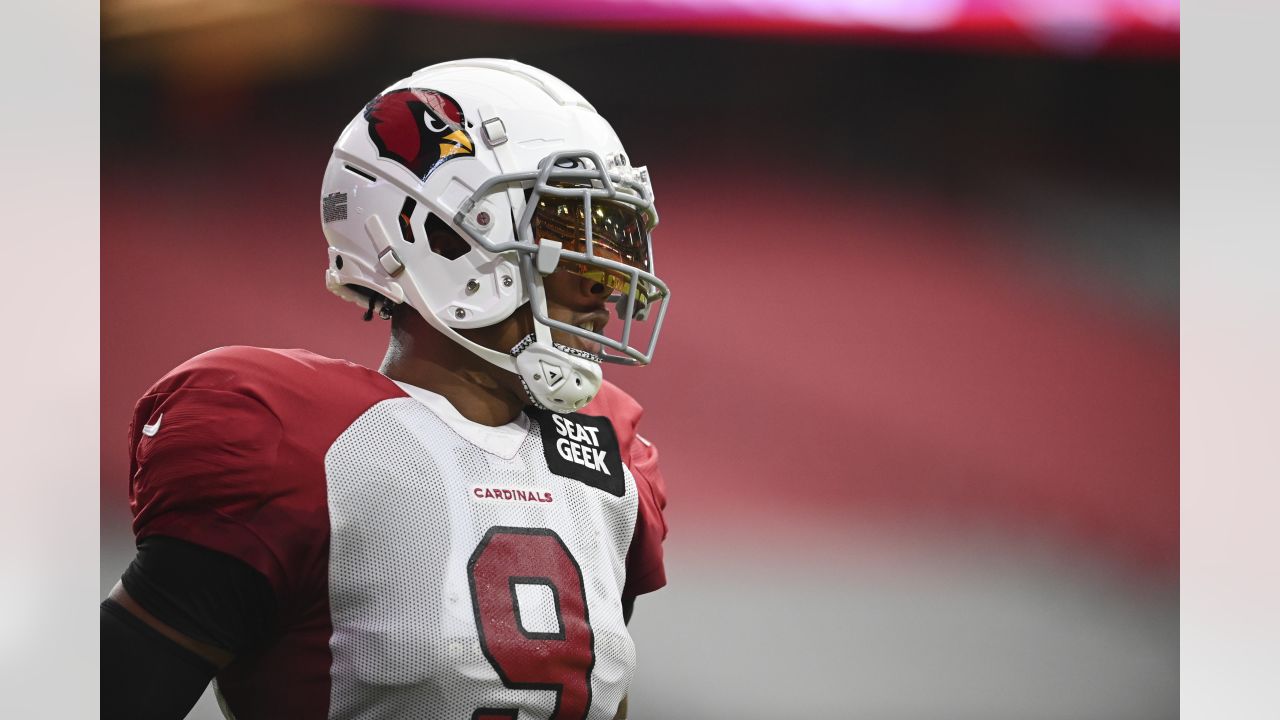 It's finally official: Arizona Cardinals defender Isaiah Simmons