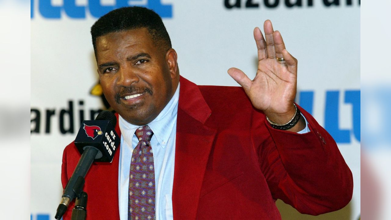 NFL notes: Former coach Dennis Green dies at 67