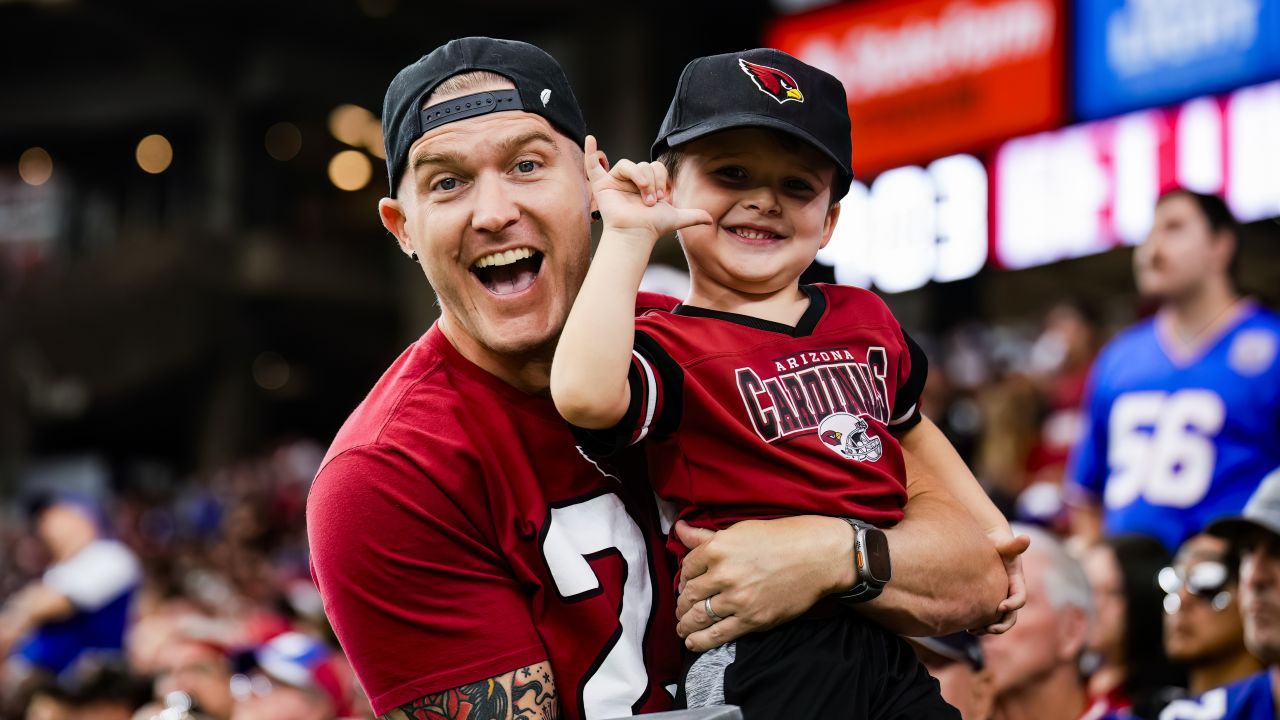 Dallas Cowboys fans driving up ticket prices for Arizona Cardinals