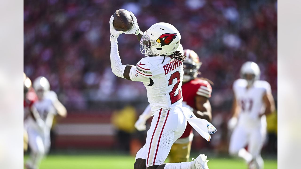 San Francisco 49ers cornerback Charvarius Ward (7) looks into the backfield  during an NFL football game against the Arizona Cardinals, Sunday, Jan.8,  2023, in Santa Clara, Calif. (AP Photo/Scot Tucker Stock Photo 