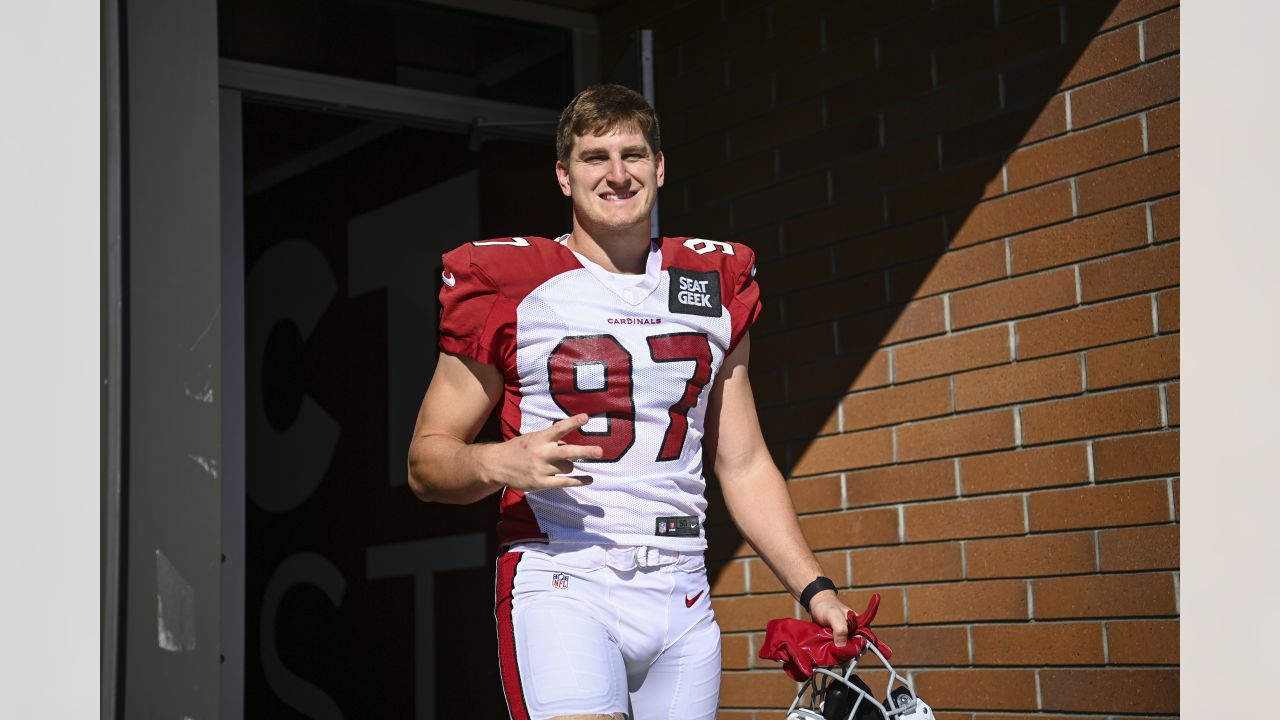 Clip From Cardinals-Titans Game Shows 5' 10 194LB Budda Baker