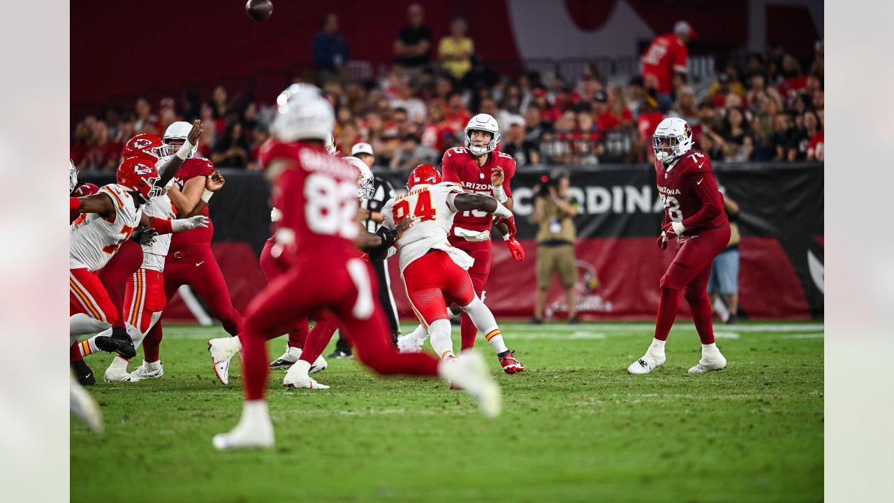 Rookie quarterback Clayton Tune takes another step forward but Cardinals  beat up by Chiefs and their QBs, 38-10, in preseason game