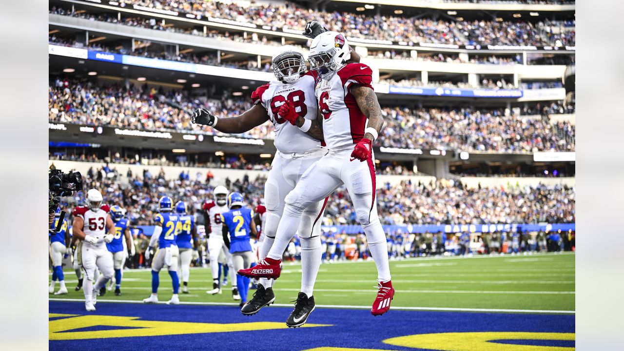 Battle of Backups: McCoy leads Arizona Cardinals to 27-17 win over