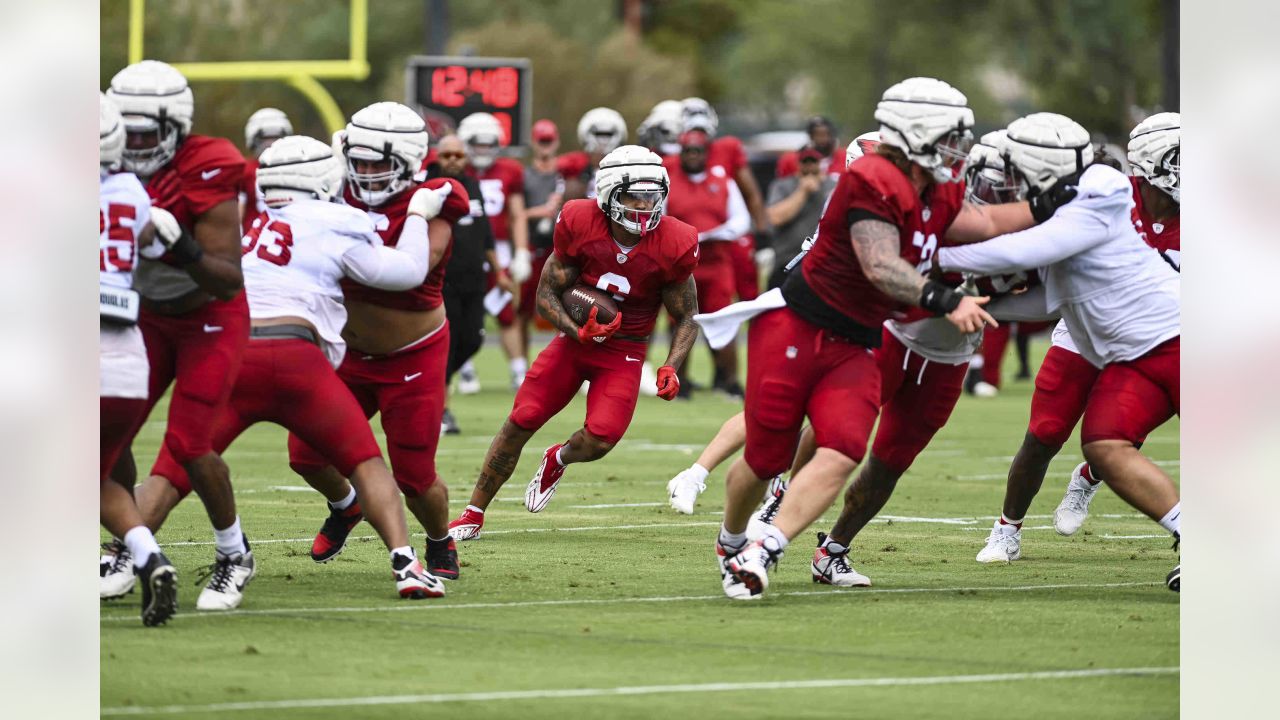 Arizona Cardinals' Trey McBride (85) participates during the team's NFL  football practice, Wednesday, June 1, 2022, in Tempe, Ariz. (AP Photo/Matt  York Stock Photo - Alamy