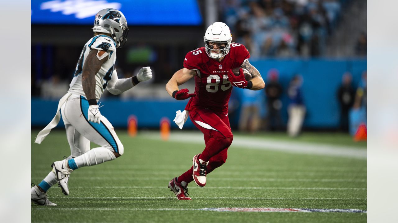 Carolina Panthers quarterback Baker Mayfield warms up before an NFL  football game against the Arizona Cardinals in Charlotte, N.C., Sunday,  Oct. 2, 2022. (AP Photo/Nell Redmond Stock Photo - Alamy