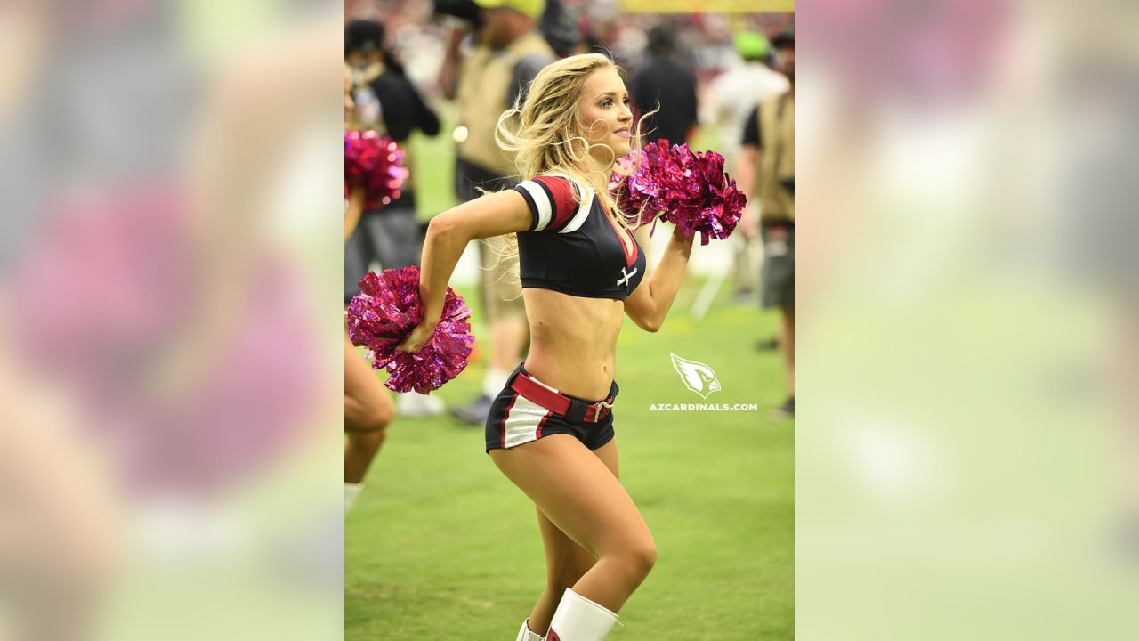 Titans Cheerleader Spotlight: Andrea