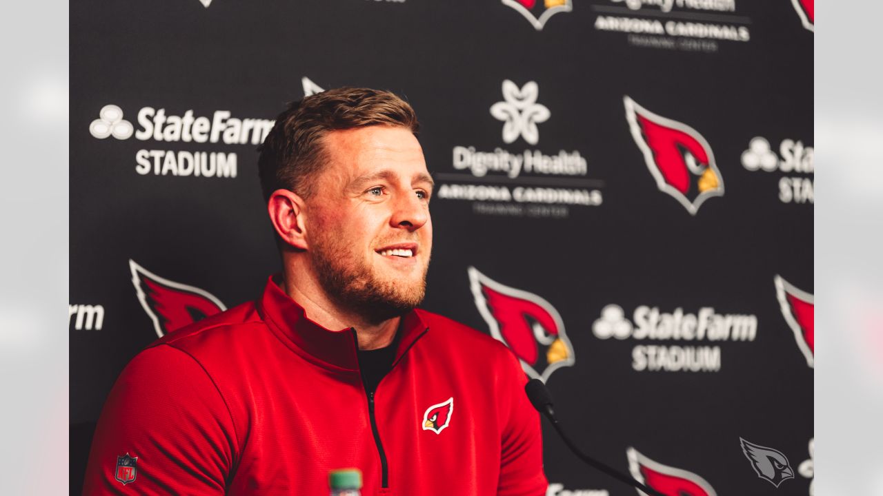 Since 99 has been unretired, here's J.J. Watt in his correct Cardinals  uniform! : r/AZCardinals