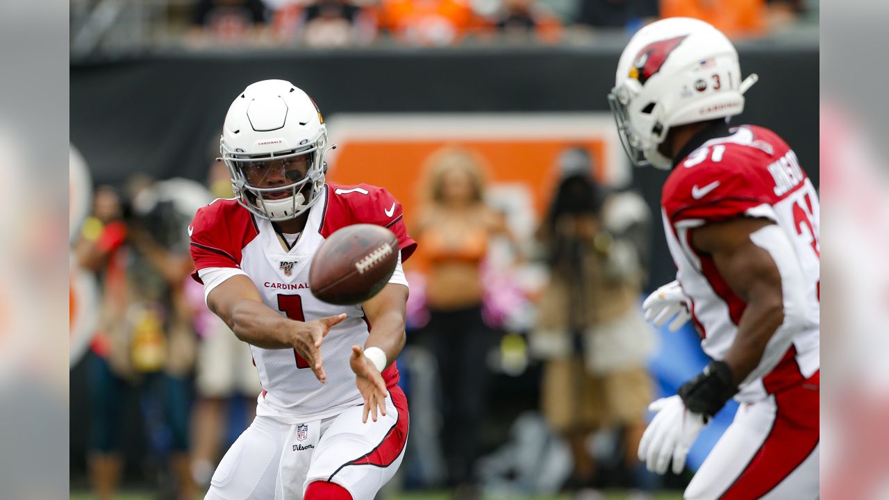 Kyler Murray leads Cardinals to 1st win, 26-23 over Bengals