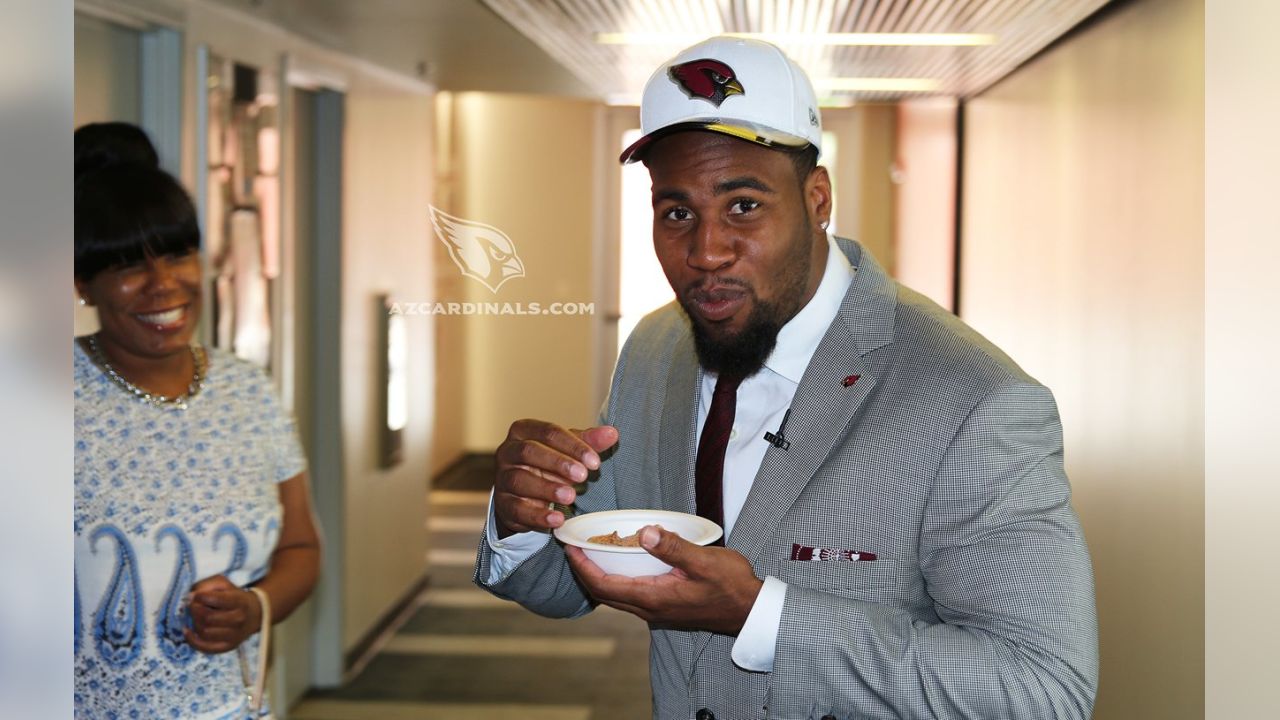 Haason Reddick Arrives In Tempe