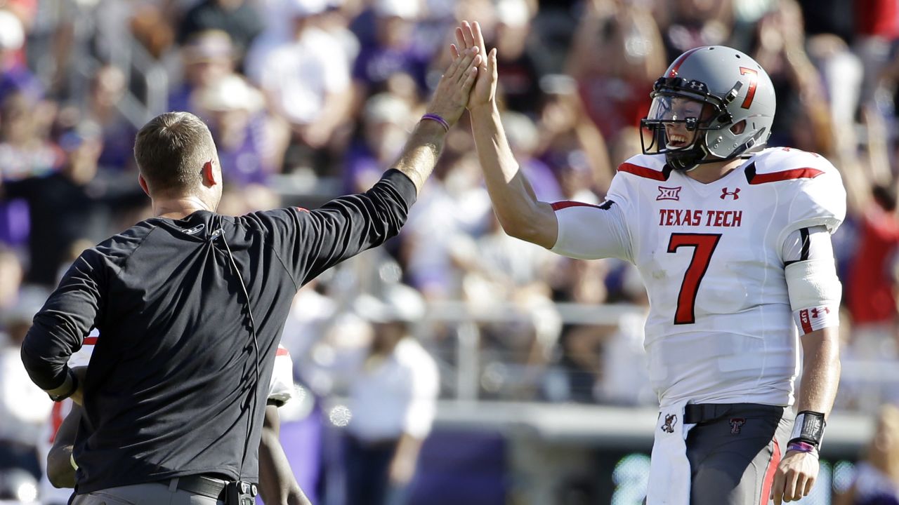 Kliff Kingsbury is reportedly weighing NFL options - Footballscoop