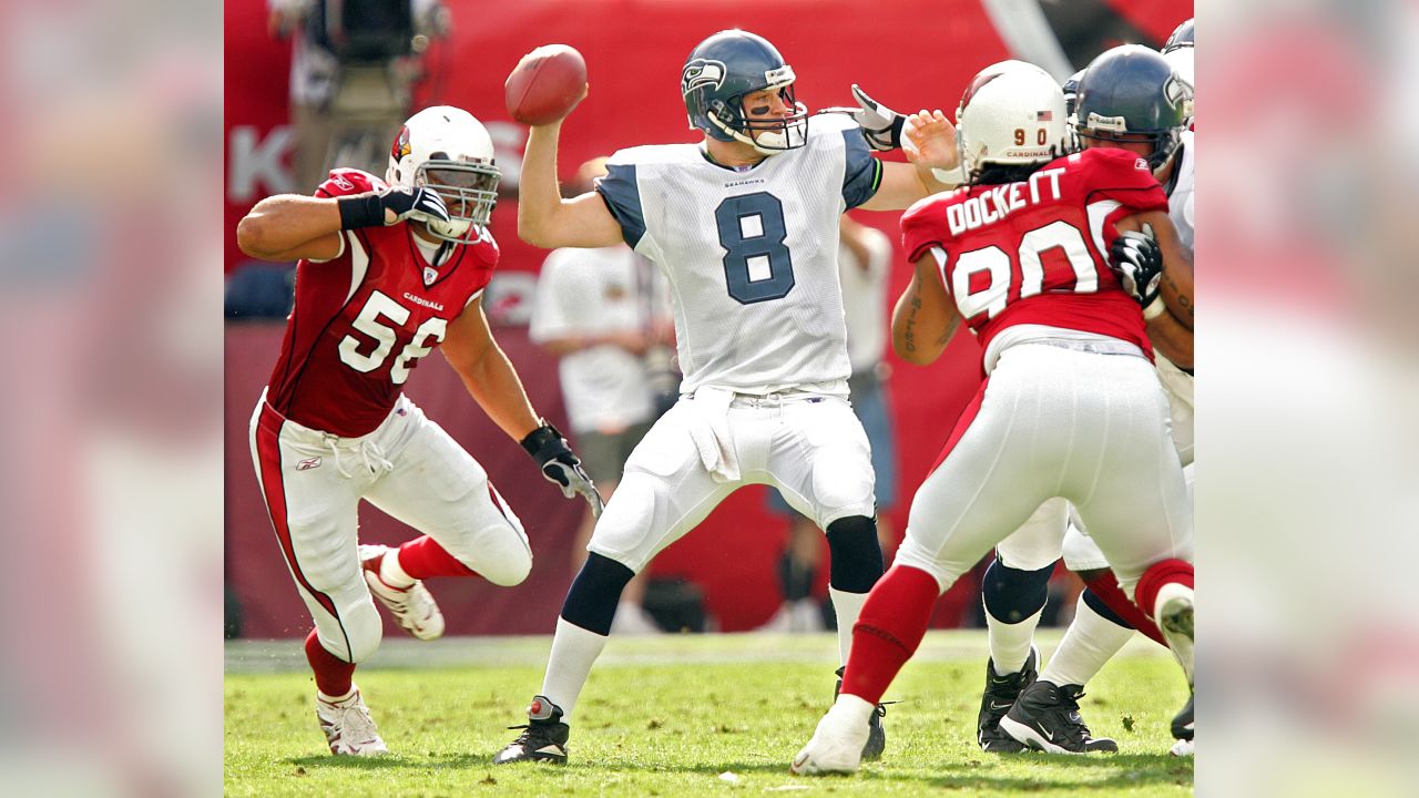 Seattle Seahawks Jerry Rice is unable to handle a Matt Hasselbeck pass  against the Arizona Cardinals. The Cardinals defeated the Seahawks 25-17  October 24, 2004 in Tempe, AZ. (UPI Photo/Will Powers Stock