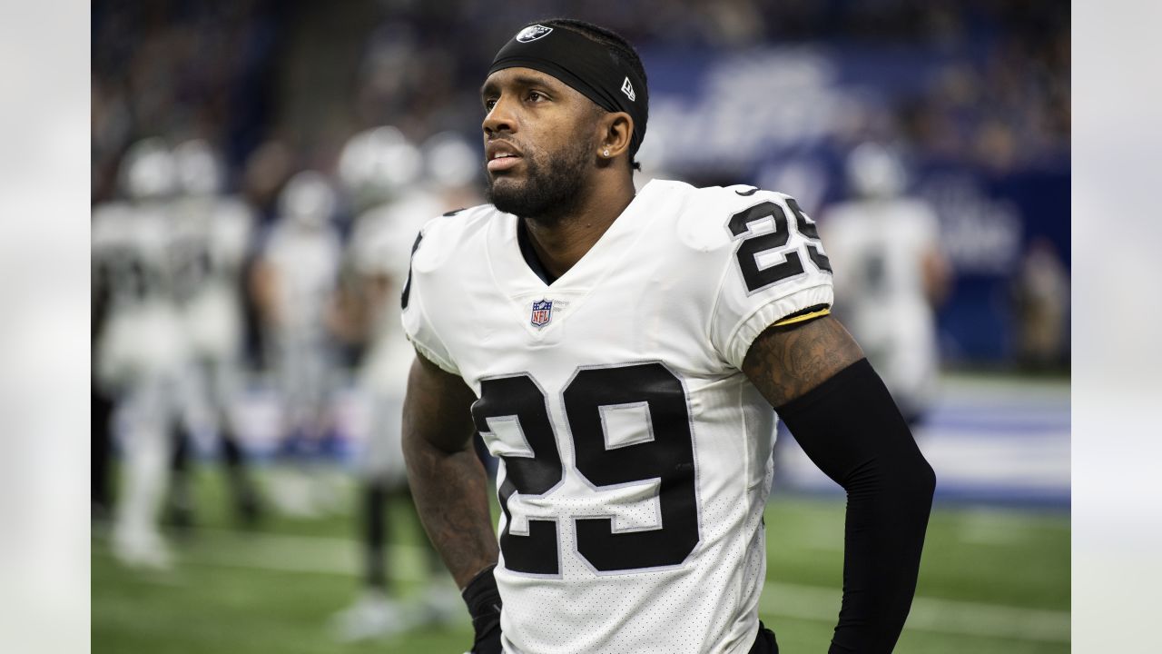 Raiders Could Swap Casey Hayward for Stephon Gilmore: Analyst