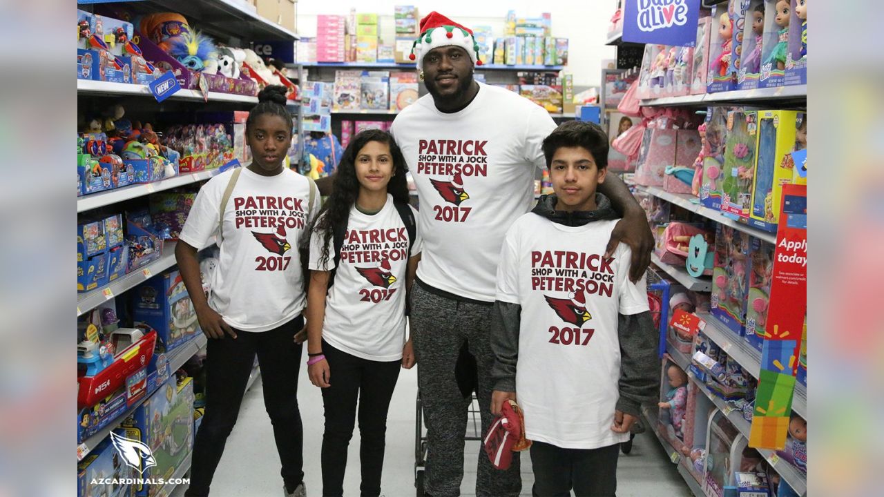 Cardinals give back with annual 'Shop with a Jock'