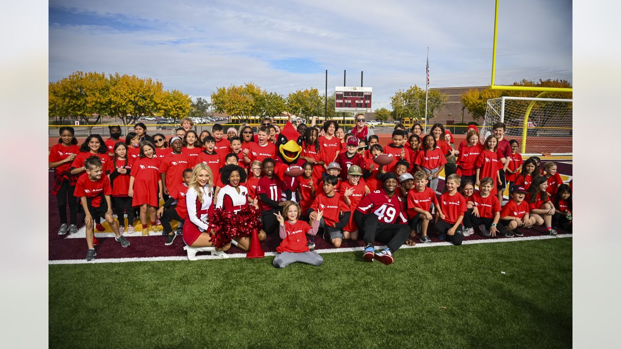 Arizona Cardinals bring joy to youngsters at football camp