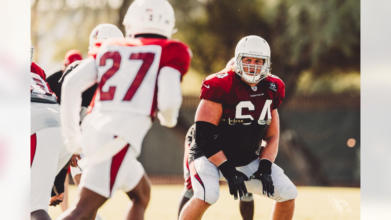 Budda Baker Adapting To Cast On Thumb