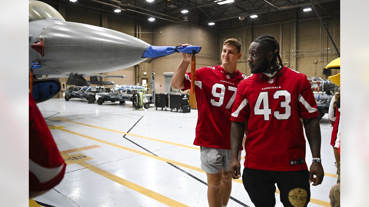 Dennis Gardeck Flies As Cardinals Visit Luke Air Force Base