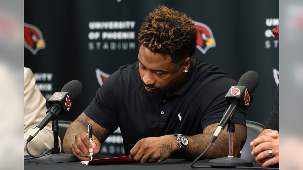 Darnell Dockett retires after 10 seasons in NFL