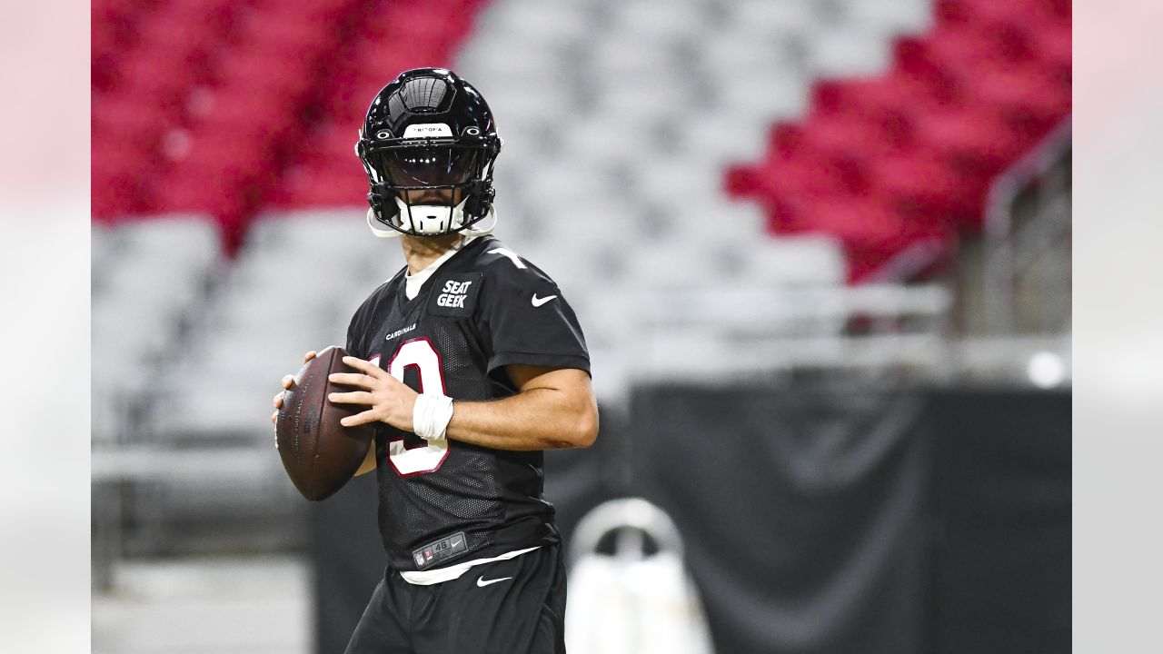 Arizona Cardinals' Greg Dortch returns the opening kickoff against