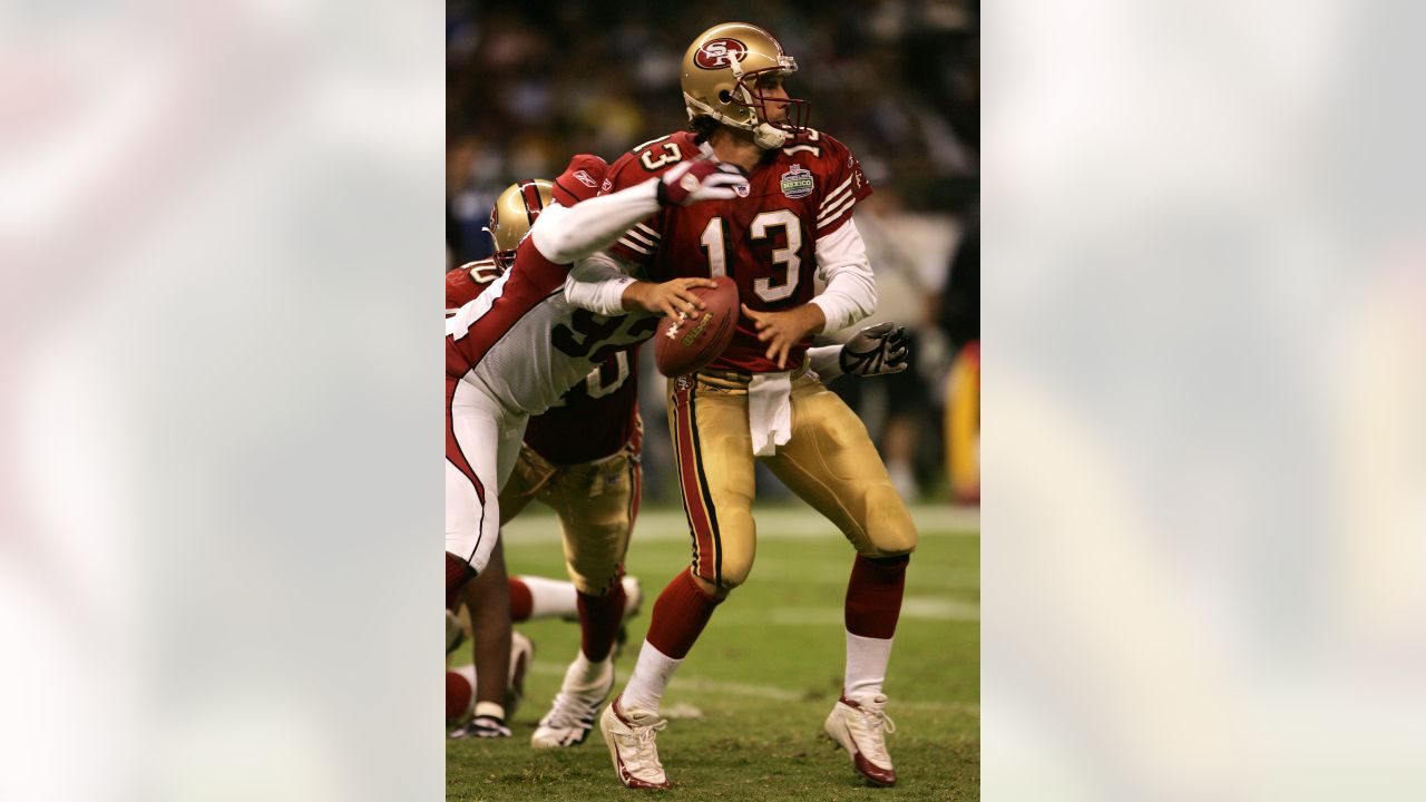 Safety Robert Griffith running out on field with Mexican flag iconic moment  of Cardinals' 31-14 win over 49ers in 2005