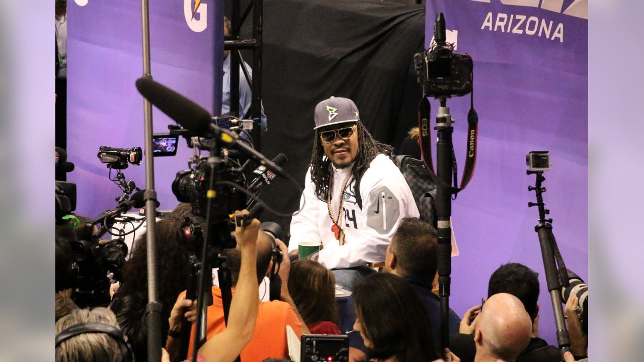 Marshawn Lynch has Seattle in a Beast Mode frenzy