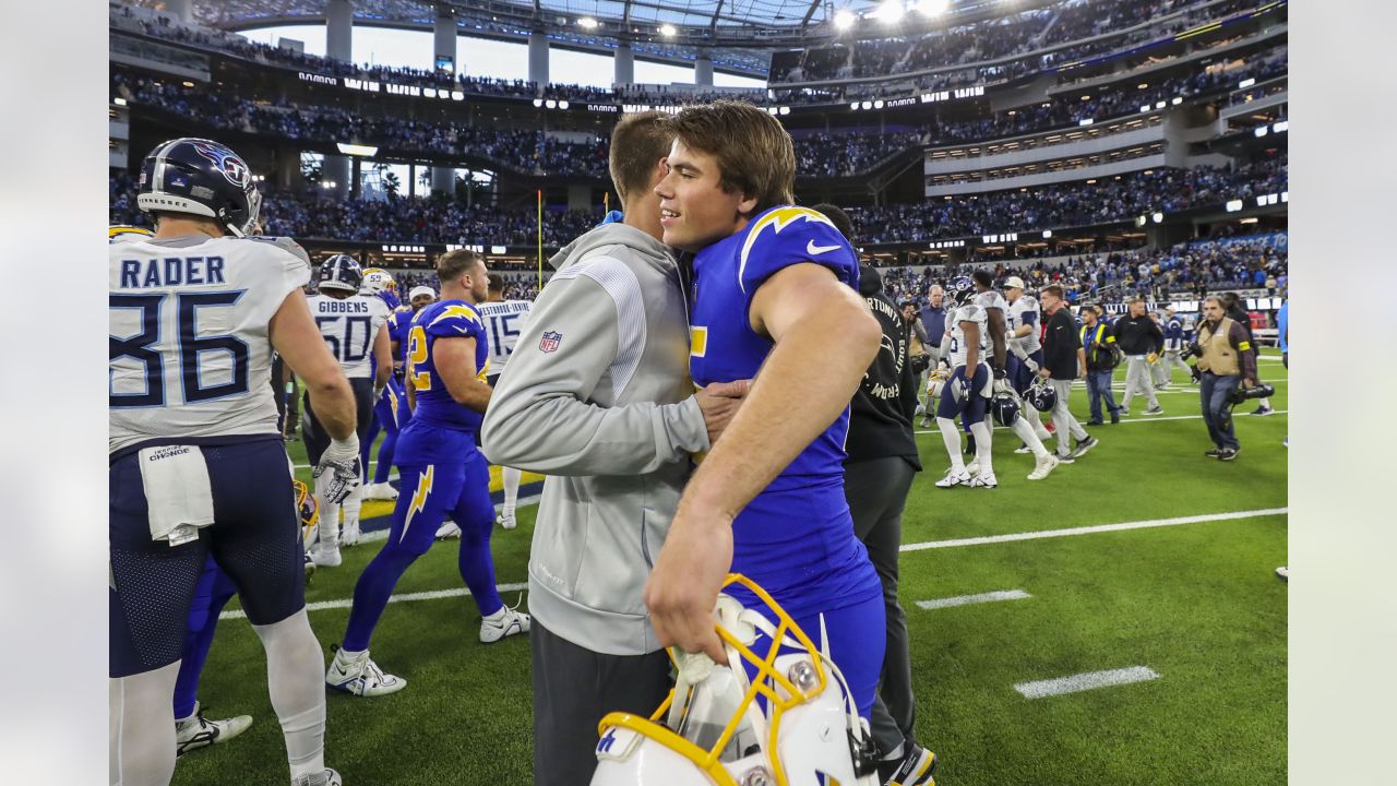 Photos: Bolts Celebrate Win Against Titans