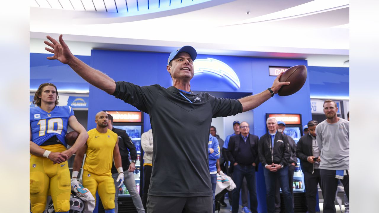 INGLEWOOD, CA - DECEMBER 11:Los Angeles Chargers quarterback