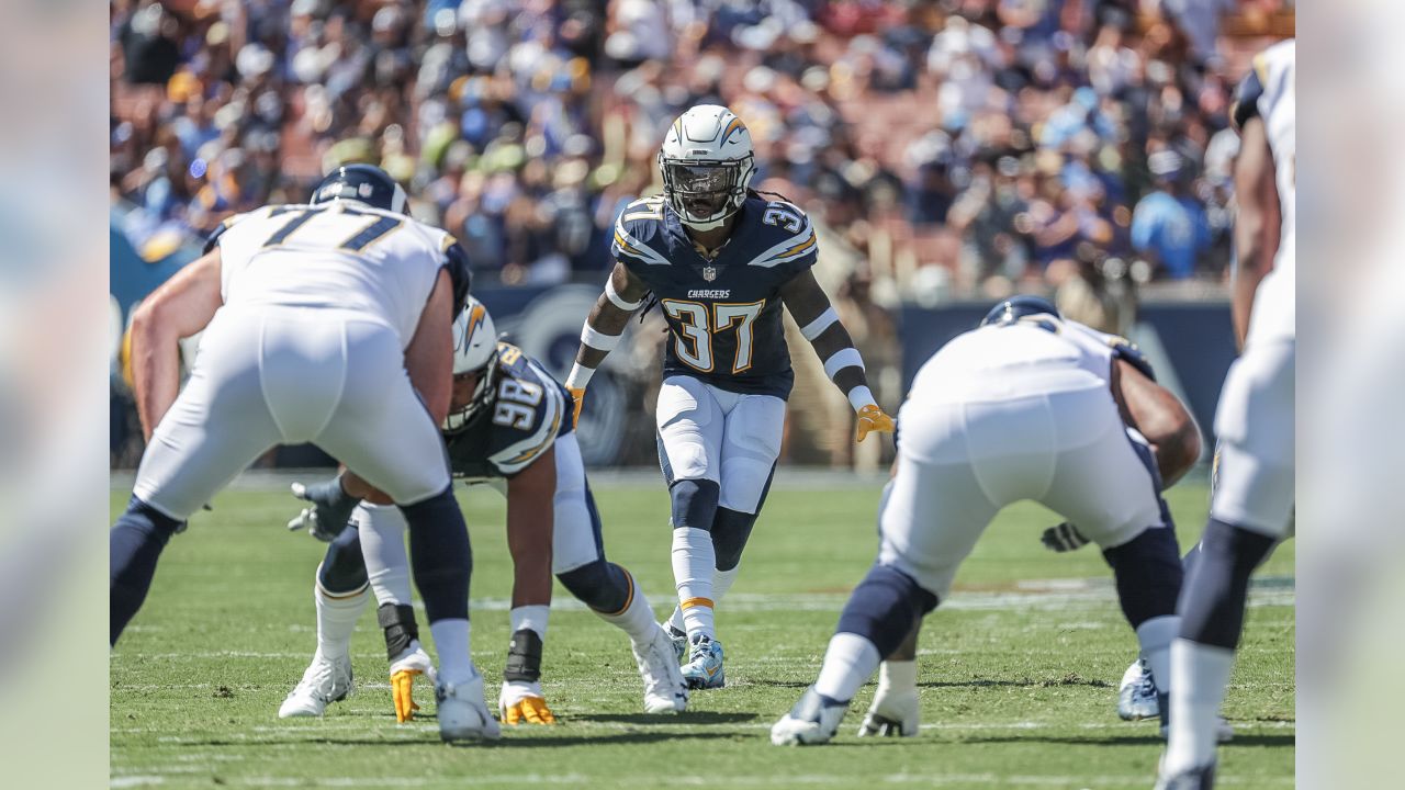 Recap: Chargers Fall to Rams 35-23