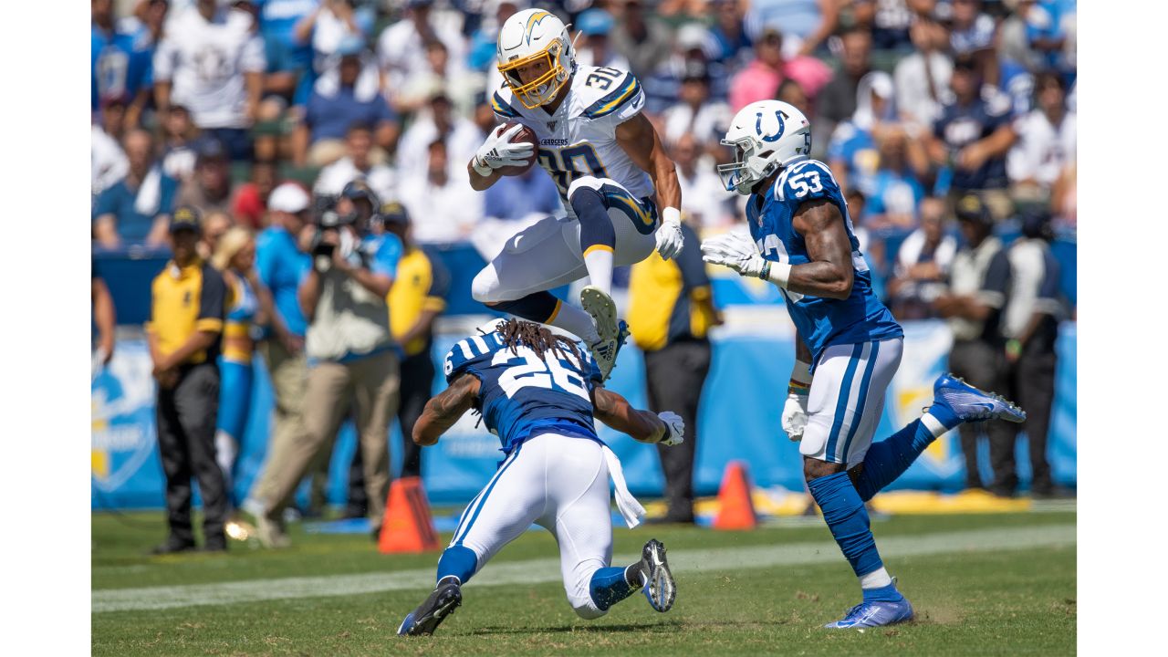 How Chargers' Austin Ekeler uses bond with mom to prove doubters