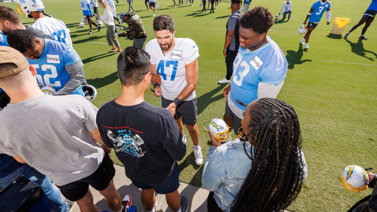 Photos: Servicemen Visit Bolts on Veterans Day